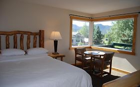 Discovery Lodge Estes